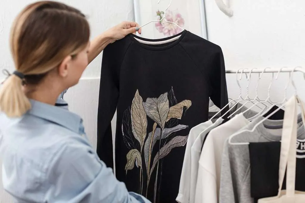 wholesale custom clothing