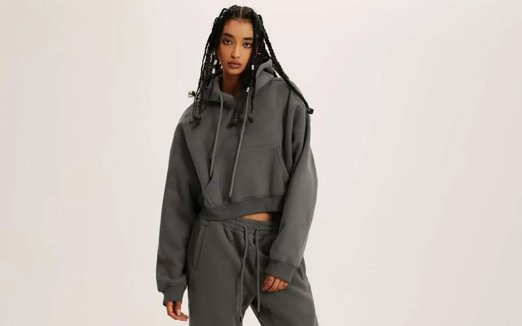 women cropped hoodies